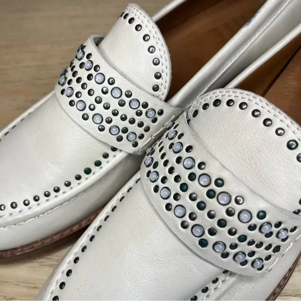 Frye Studded Chunky Leather Loafers Ivory Western Academia Preppy Women’s Size 6